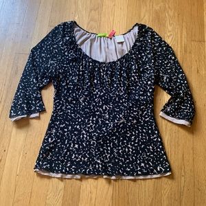 Beautiful Classy Layered 3/4 Sleeve Blouse.